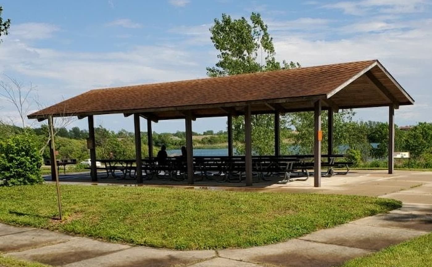 River Bend Pavilion: Lake View
